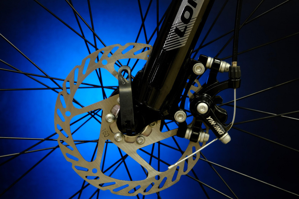 Lorak M-04 Prom Чёрно/Белый 19р (на рост 171-182)