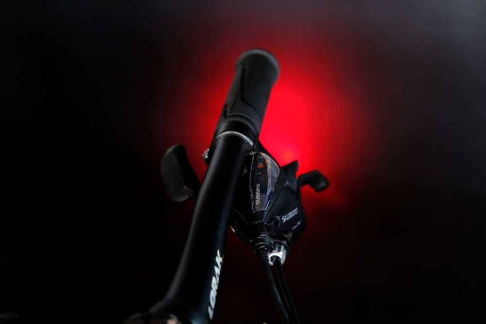 Lorak M-04 Prom Красный/Чёрный 21р (на рост 183-190)